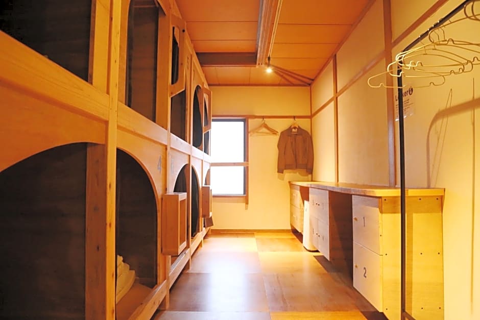 Y Pub & Hostel Tottori