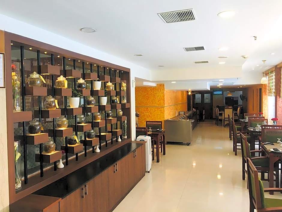 Hill Palace Hotel & Spa