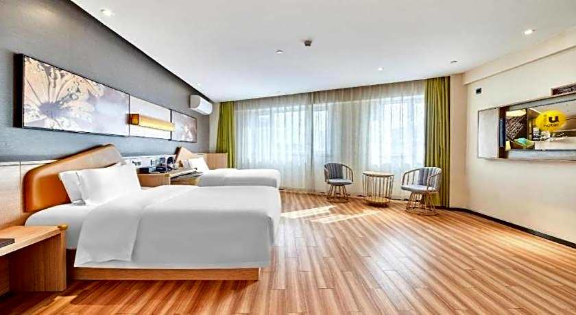 IU Hotel Baoding Yuhua East Road Passenger Center