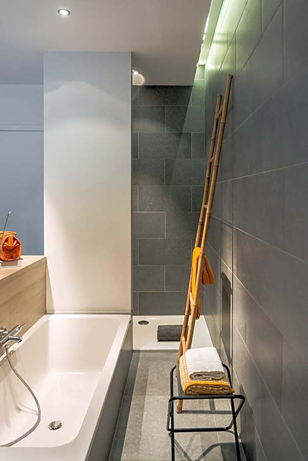 Marcel de Gand Business & Travel