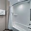 Holiday Inn Express & Suites Fort Walton Beach - Eglin Area By IHG