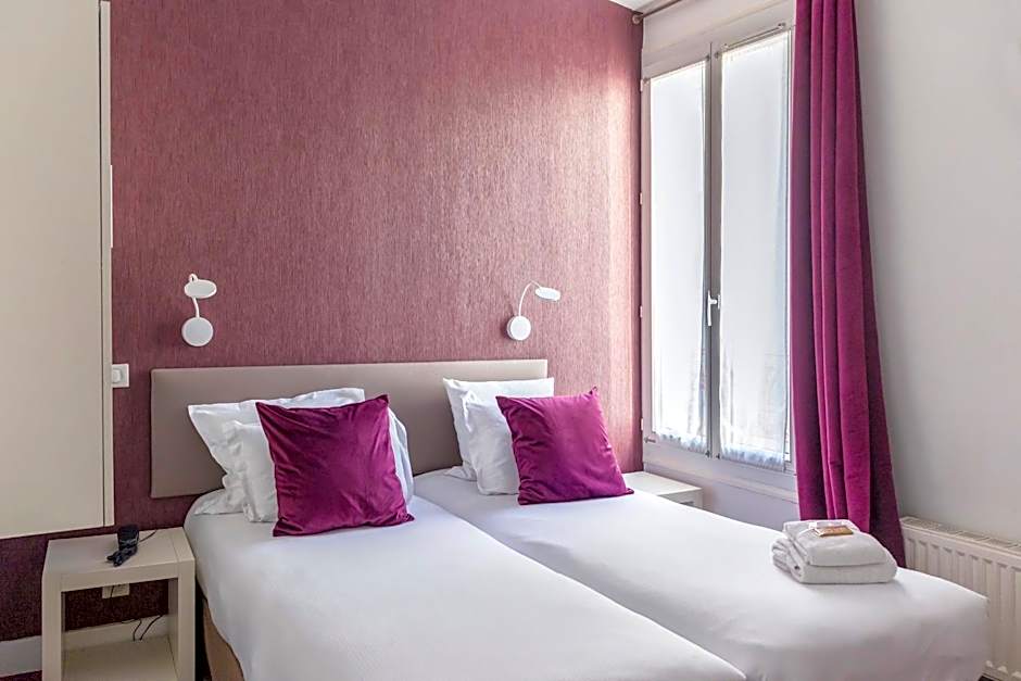 Porte De Versailles Hotel