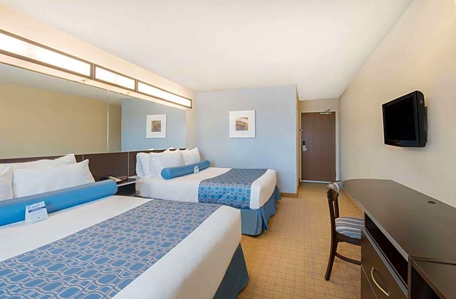 Microtel Inn & Suites By Wyndham Stanley