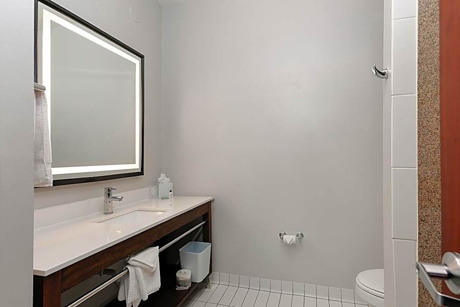 Four Points By Sheraton Houston Hobby Airport