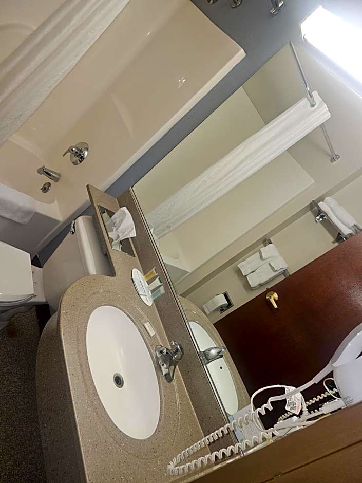 Microtel Inn & Suites By Wyndham Seneca Falls