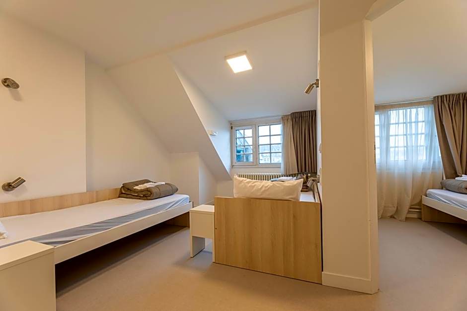 La Brasserie Hostel