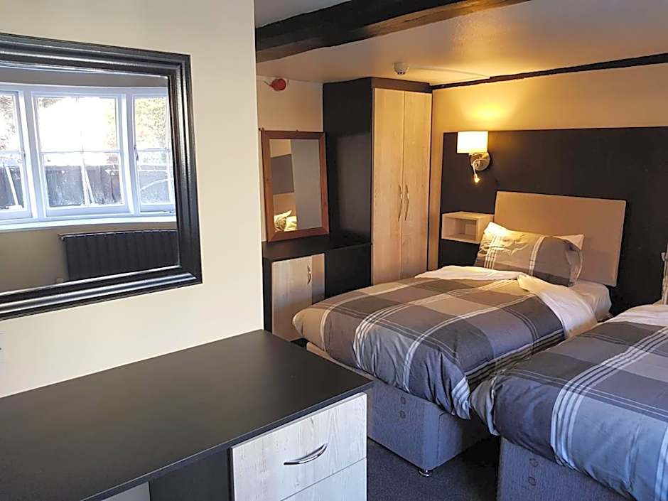 The Old Black Horse Inn