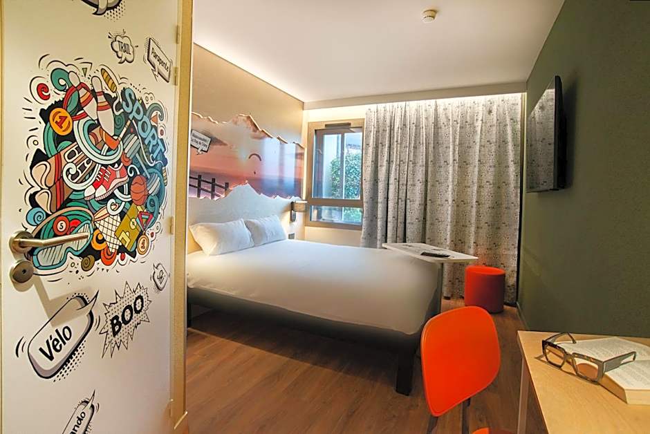 ibis Styles Clermont-Ferrand Le Brézet Aéroport