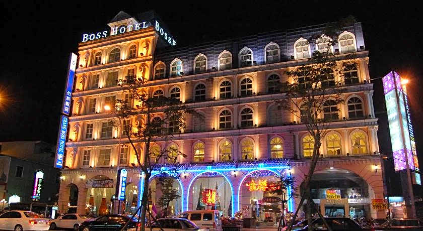 Grand Boss Hotel