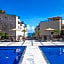 Aldea Thai by oceanfront