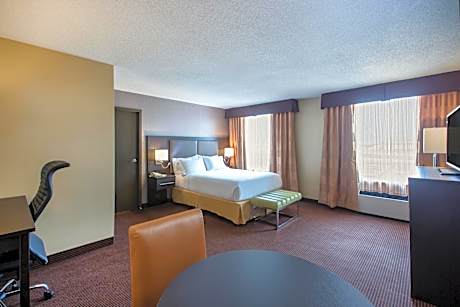 1 Queen Bed Nonsmoking