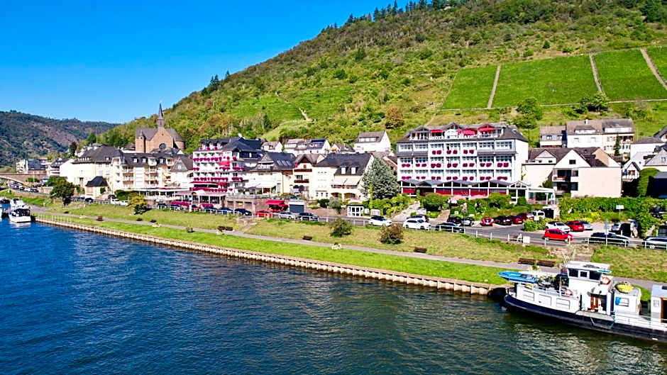 Moselstern Hotel Brixiade &Triton