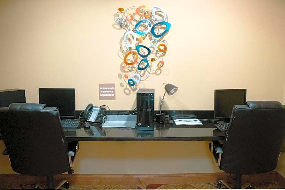 Grand Forks Lodge and Suites