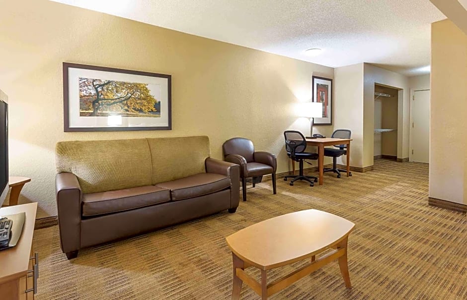 Extended Stay America Suites - Raleigh - Cary - Regency Parkway South