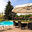 Logis Hotel Restaurant La Vieille Ferme, Macon Nord