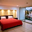 Ramada by Wyndham Acapulco Hotel & Suites