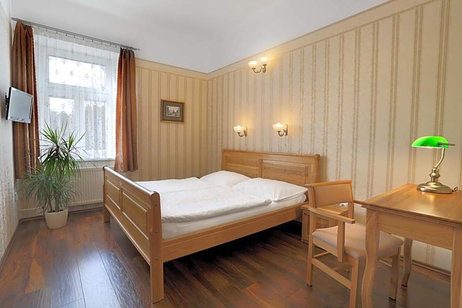Hotel Štekl - Hrubá Skála
