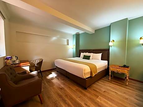 King Room with Two King Beds