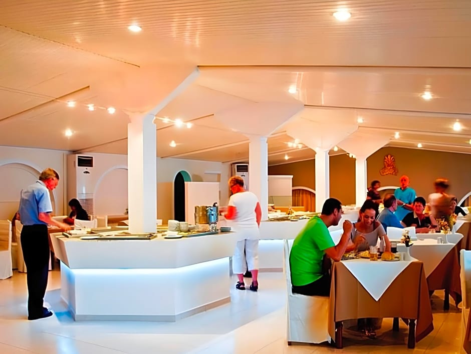 Mediterranean Beach Palace Hotel