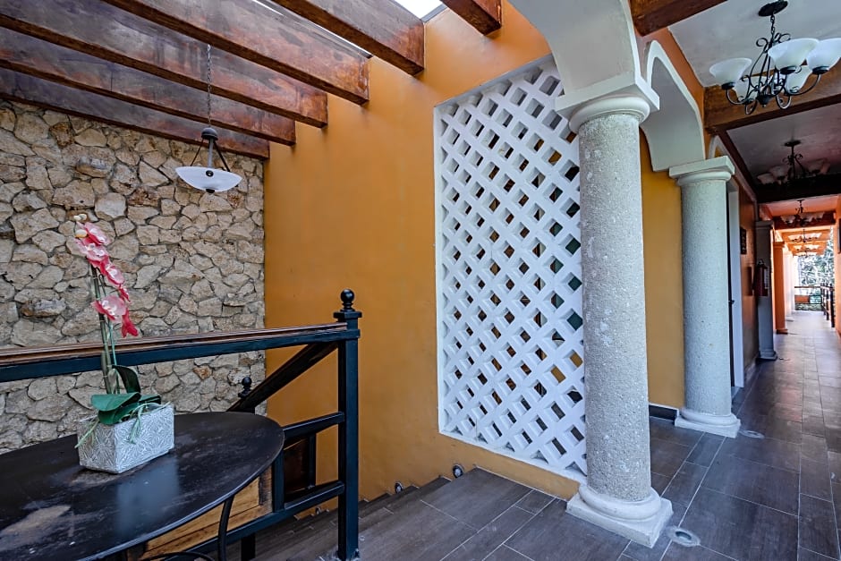 El Zaguán Colonial by GuruHotel