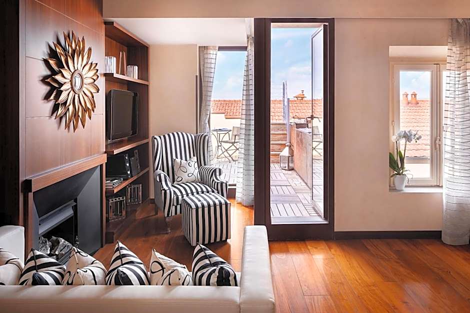 Repubblica Firenze Luxury Apartments | UNA Esperienze