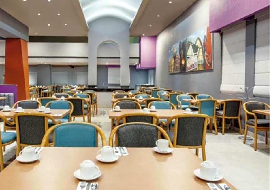 CHN Hotel Monterrey Centro, Trademark Collection by Wyndham