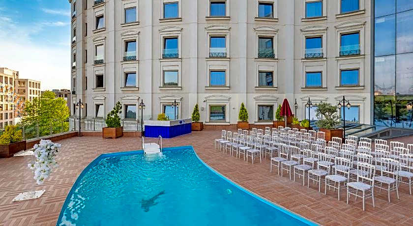 Limak Eurasia Luxury Hotel