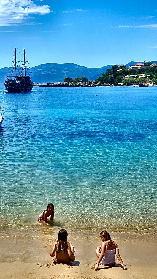 Nikas Rooms & Apartments