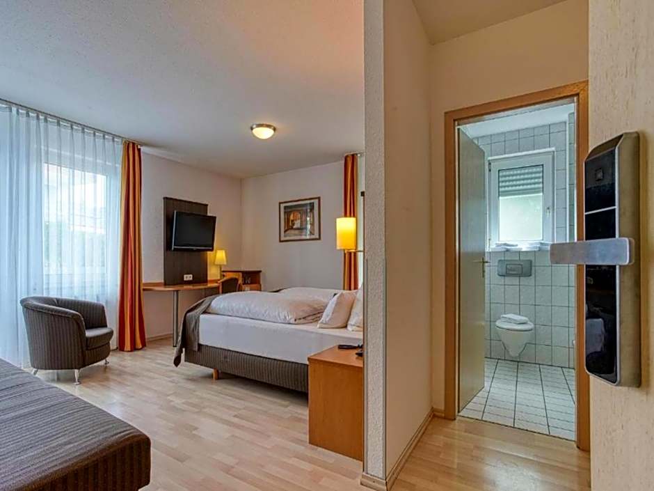Stuttgart Großbettlingen Hotel by Belvilla
