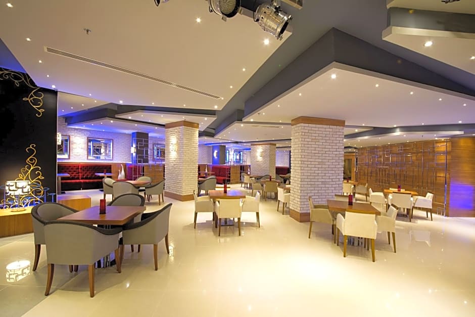 Limak Atlantis Deluxe Hotel-2 Children Free up to Age 14