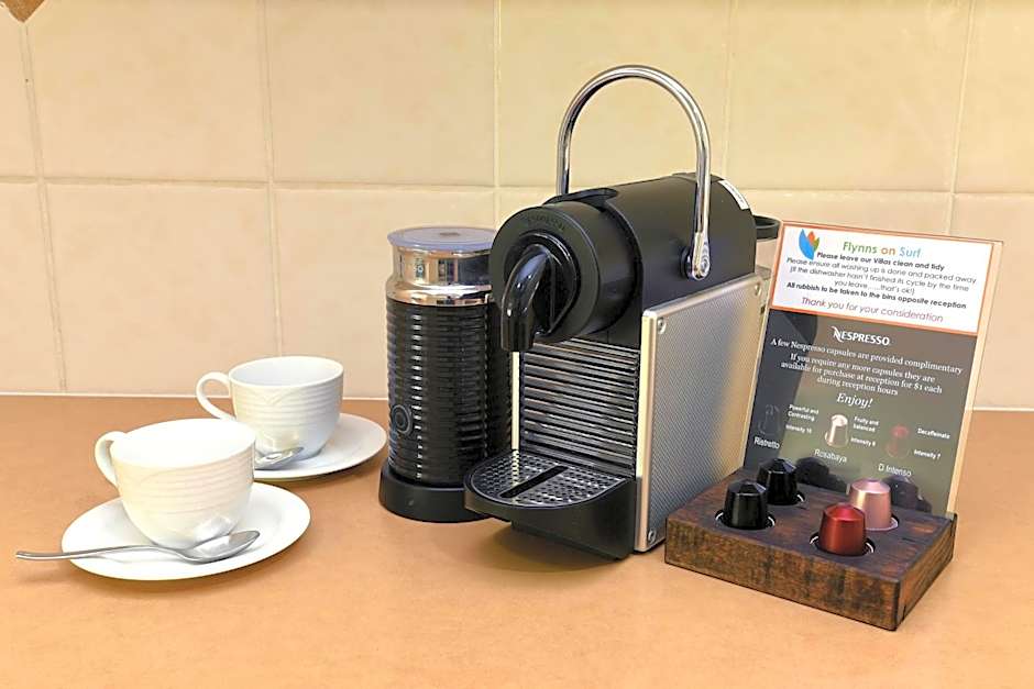 Flynns on Surf Beach Villas