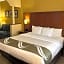 Quality Suites Midland