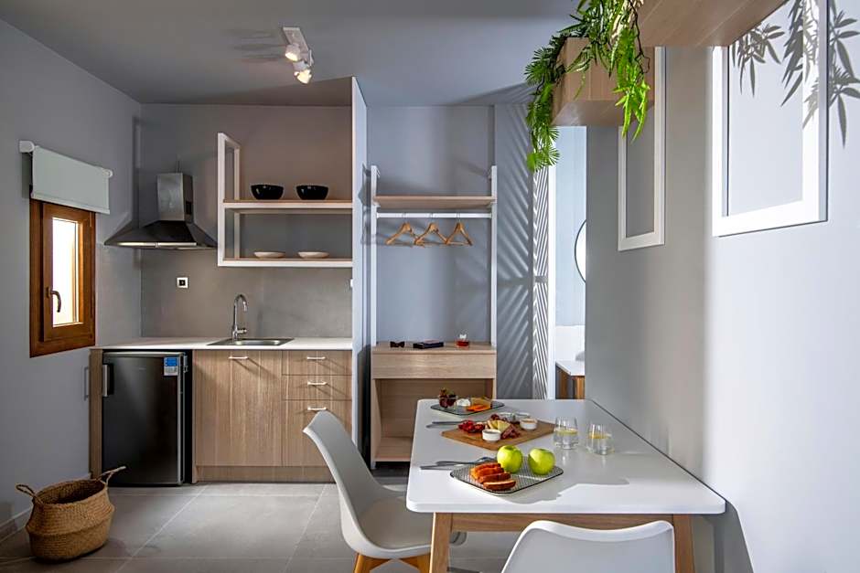 Villa Elite "by Checkin" Adults Only