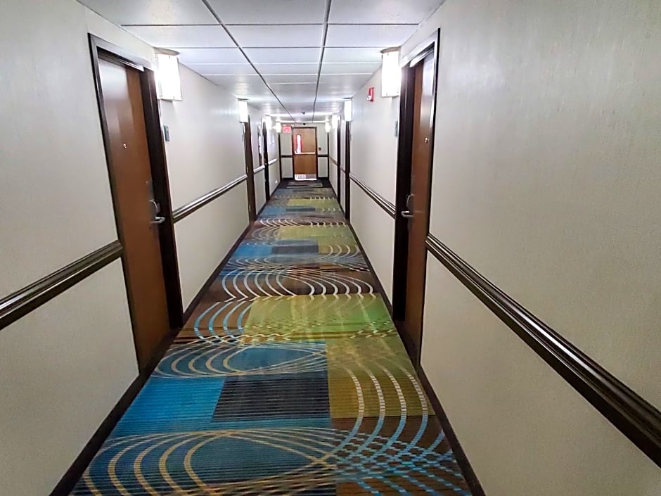 Best Western Adena Inn