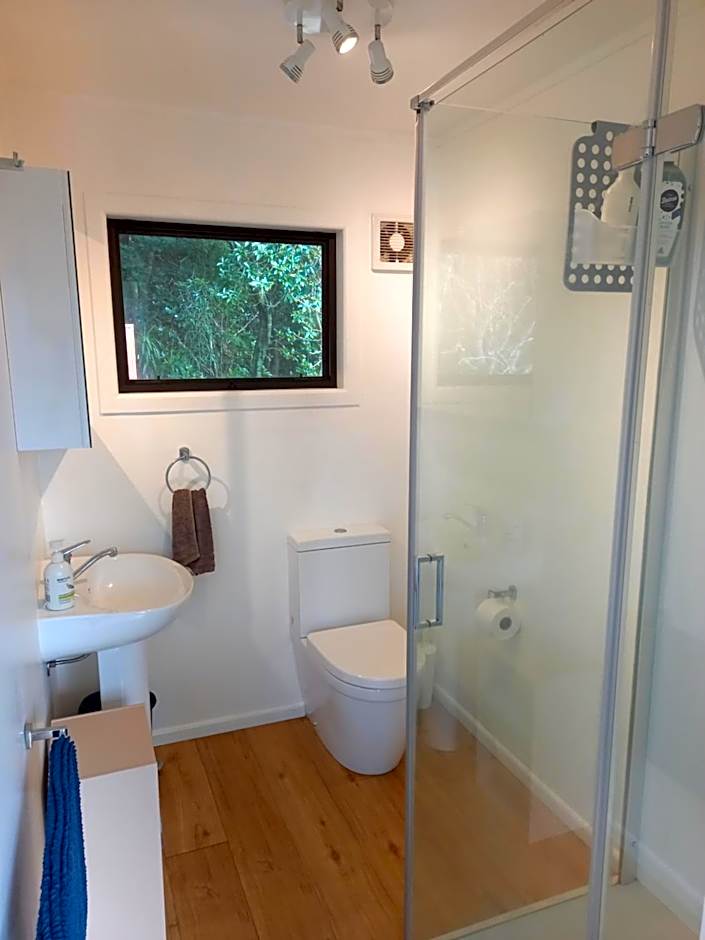 Hide Away in Waikanae