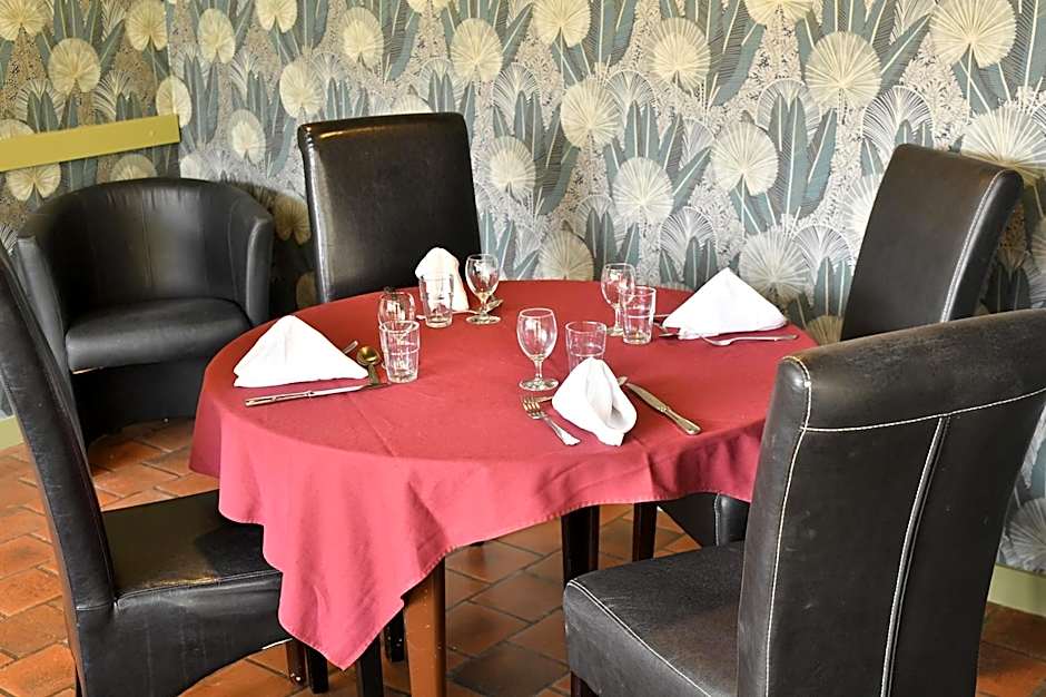 Le Castel du Cantal Groupe Village Fani