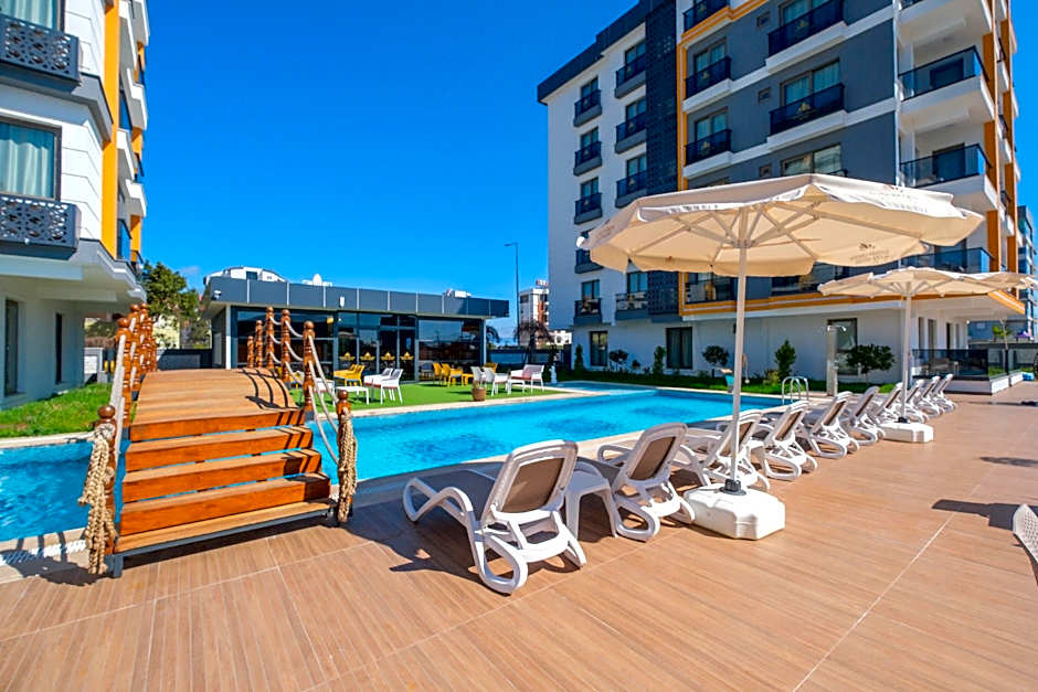 Elysium Deluxe Suites 