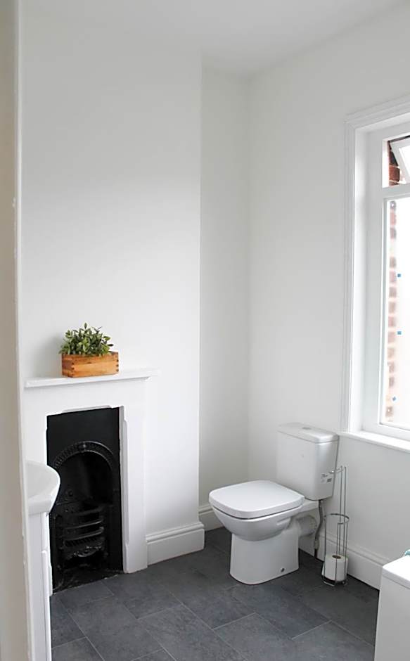 The Veteran Hotel & Bar