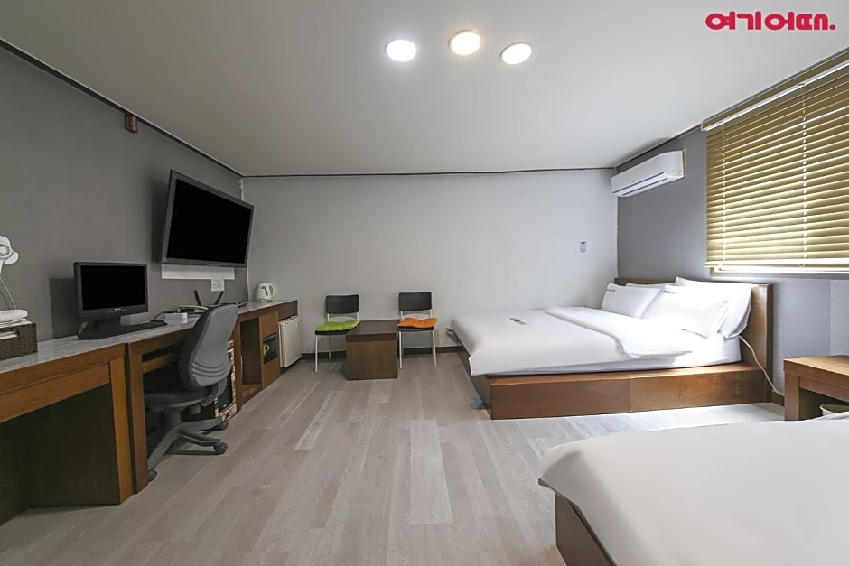 XO Hotel