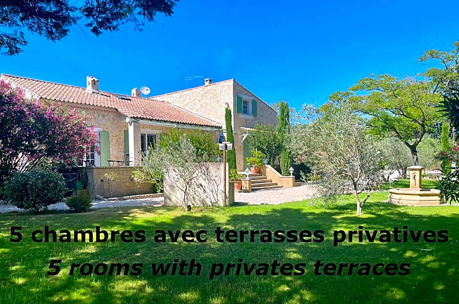Domaine Au Coeur des Alpilles