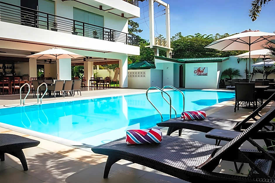 Photo 1 of 12 of Ipil Suites Puerto Princesa