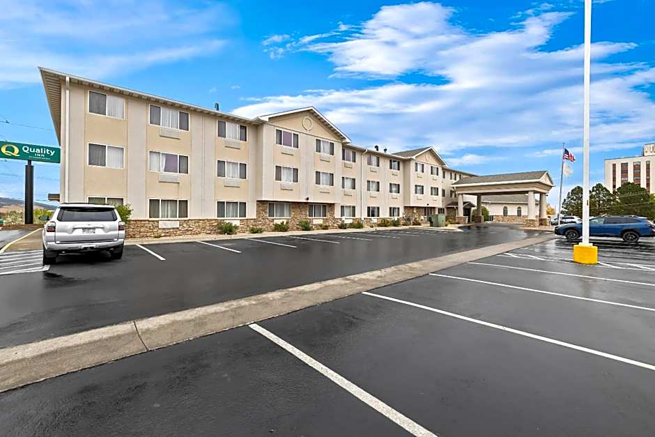 Quality Inn near Monument Health Rapid City Hospital