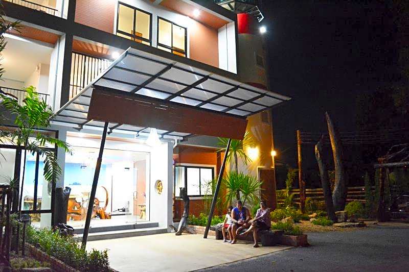 krabi lighthouse @ aonang