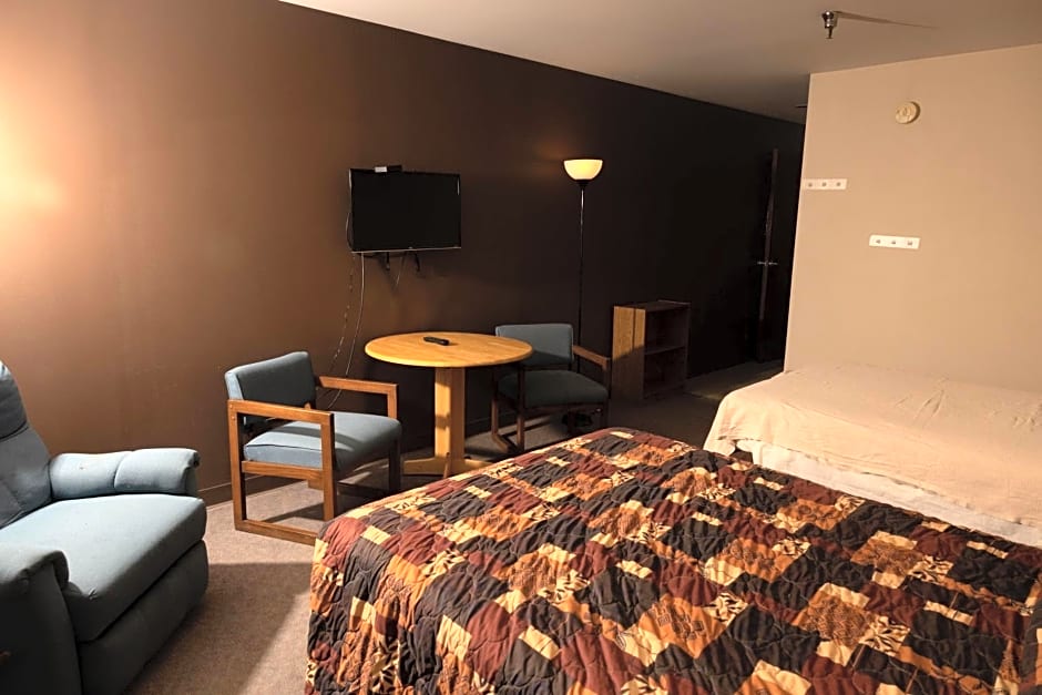 Lafayette Inn