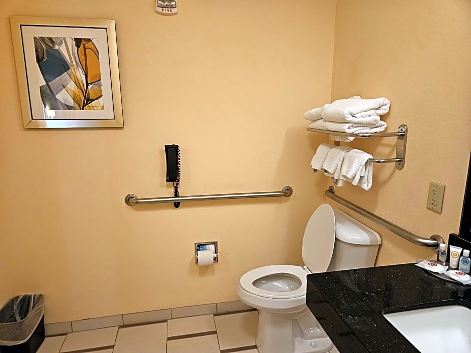 Comfort Inn & Suites Ankeny - Des Moines