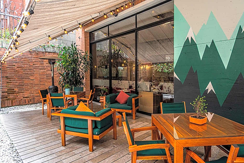 84 DC Bogotá By OxoHotel