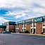 Quality Inn & Suites Shelbyville I-74