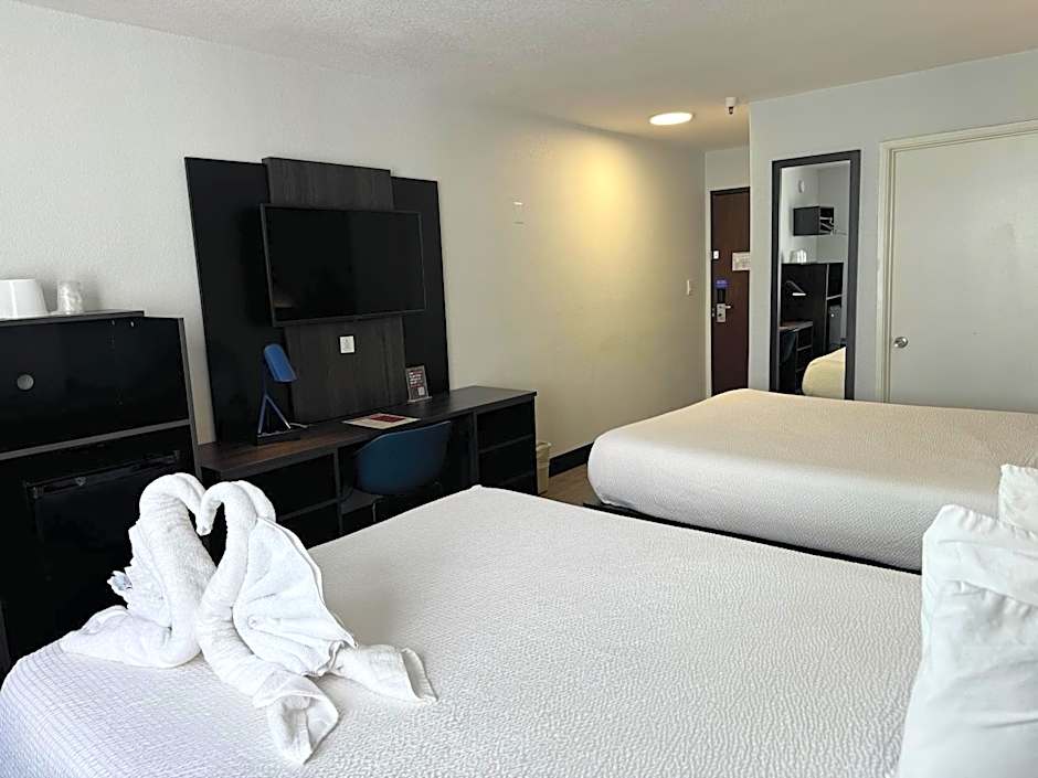 Motel 6 Hollywood