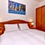 Beach Hotel Rosa