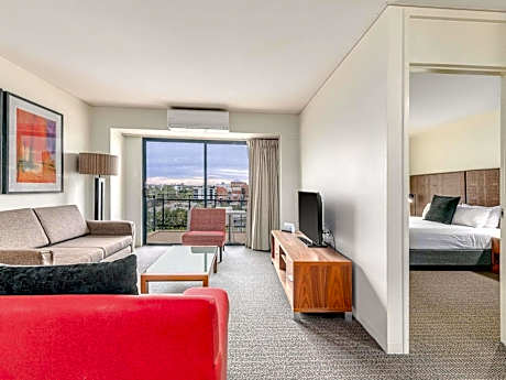 2 Bedroom 2 Bathroom Apartment